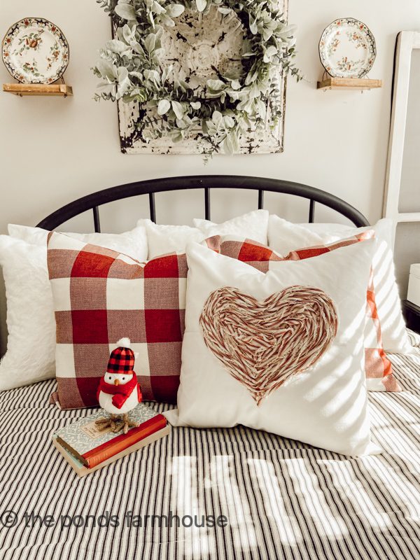 the best thrifted valentine s decor ideas, Scrap Fabric Heart Pillow Cover for Valentine s Decorating Ideas
