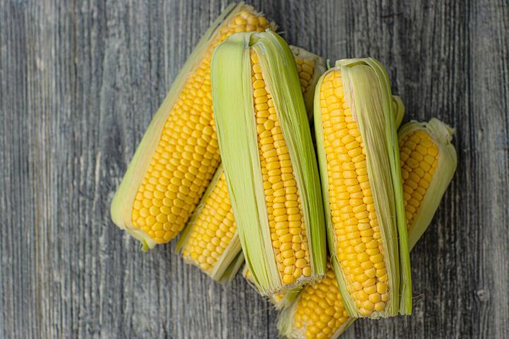 what to buy in case of a food shortage in 2023, Ears of corn