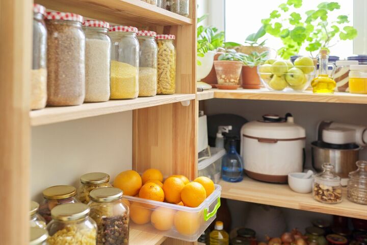 5 important frugal tips for 2023 to make your life easier, Storing food in a DIY cellar