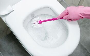 Quick & Easy Toilet-Cleaning Hacks So You Don't Have to Scrub