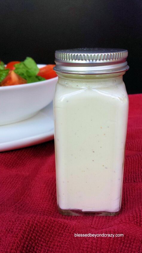 15 kitchen hacks that make life easier, Salad Dressing