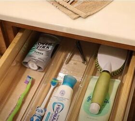 5 small bathroom organization ideas to keep your space tidy, Storing bathroom items in drawers