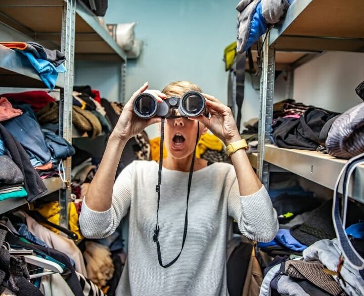why you shouldn t sell your stuff after decluttering, Photo by Casarsa Guru of Getty Images