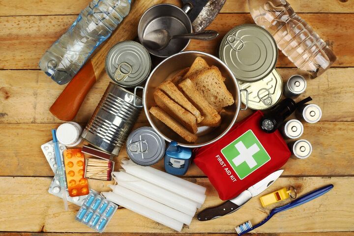20 Prepper Items to Hoard So You Can Be Ready For Any Emergency | Simplify