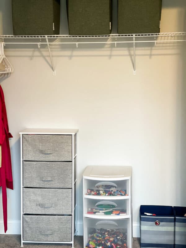 tips to create a beautiful organized laundry roomif typeof ez ad uni, White Lilac Farmhouse