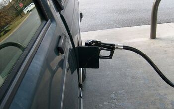 5 Easy Ways to Save at the Gas Pump