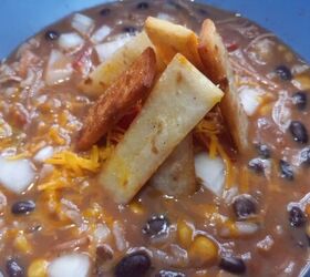 7 easy meals for large families on a budget, Black bean chicken taco soup