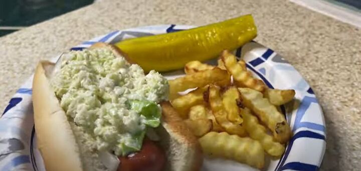 3 comforting easy affordable meals for your family, Hot dogs and coleslaw