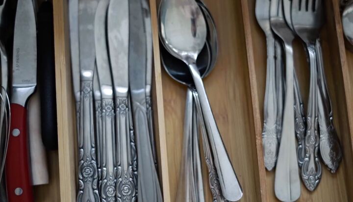 minimalist rules 5 simple steps for a clutter free home, Cutlery neatly placed in an organizer inside a drawer