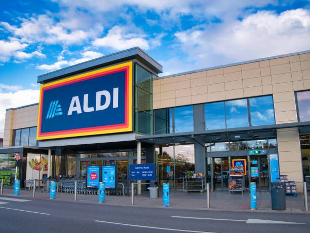 6 products that are always cheaper at aldi, Aldi grocery store