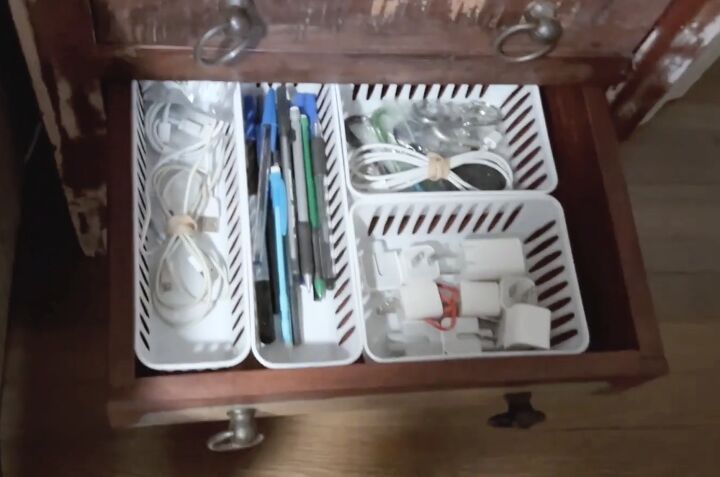 10 genius budget friendly organizing tips for small spaces, Drawer organizers