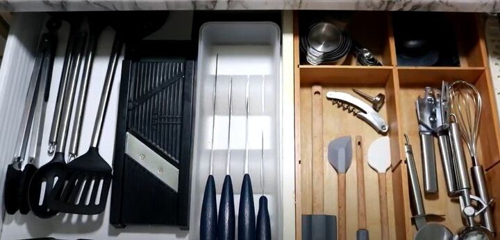 6 essential tips for eliminating kitchen clutter, Getting rid of duplicate items