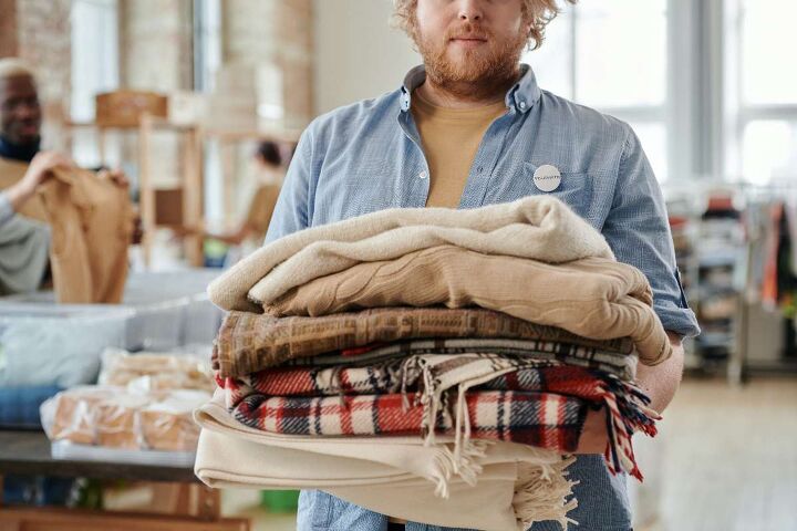 30 easy and fun hacks to get stuff for free, Free Clothing Resources