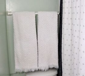 clutter control 10 things you re buying way too much of, Towels