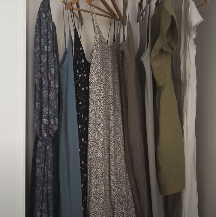 my minimalist wardrobe all the clothes i own as a minimalist, Dresses in a minimalist wardrobe