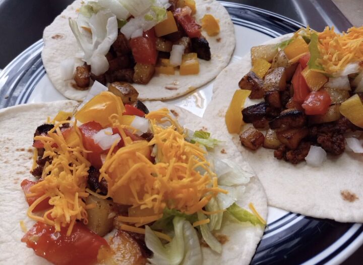 7 Easy Budget Family Meals to Feed Your Family For the Week | Simplify