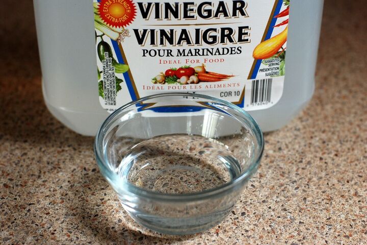 things to buy in bulk to save money, Vinegar