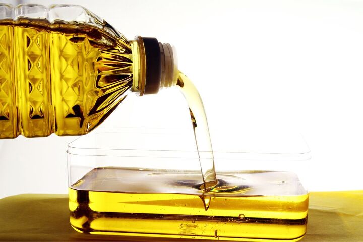 things to buy in bulk to save money, Cooking oil