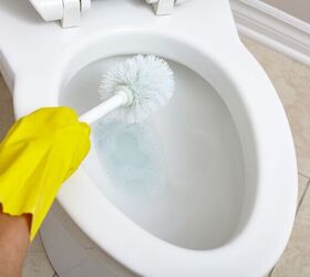 How fabric softener will take your toilet from dirty to pearly-white in a flash (wow!)