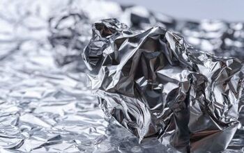 8 Amazing Household Hacks You Can Do With Aluminum Foil