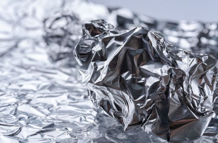 8 amazing household hacks you can do with aluminum foil, Aluminum foil A secretly fabulous household hack