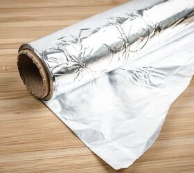8 amazing household hacks you can do with aluminum foil, A roll of aluminum foil