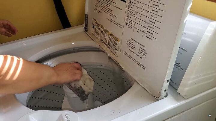 baking soda hacks, Using baking soda for cleaning a washing machine