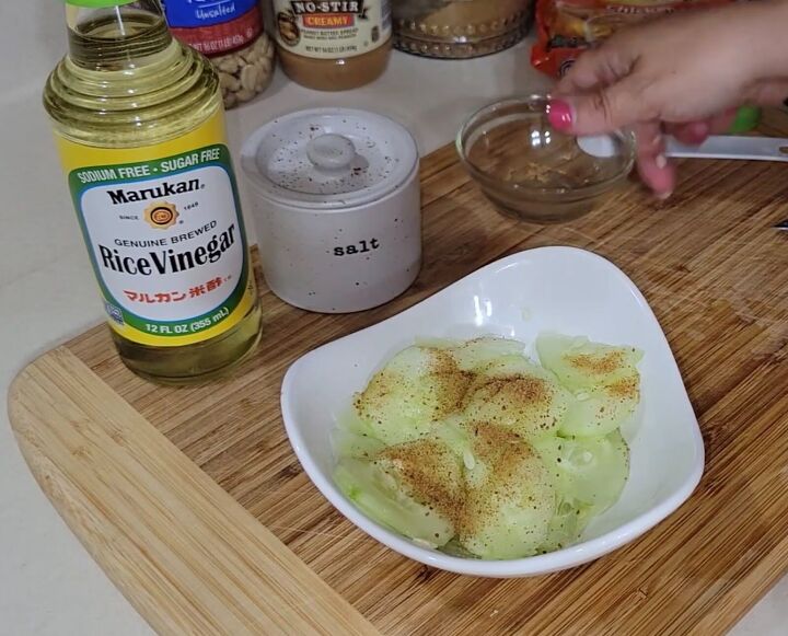 instant ramen hacks, Pickled cucumbers