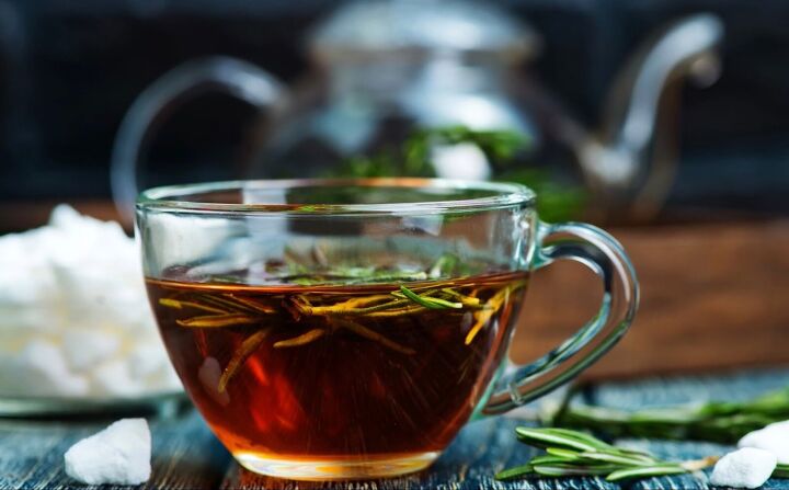 old home remedies, Rosemary leaves in hot water