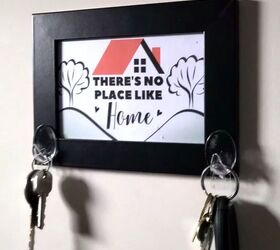 diy projects with old picture frames, Picture frame with key hooks