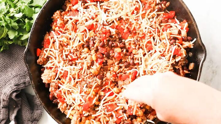 cheap dinner ideas with ground beef, TexMex beef and bean skillet