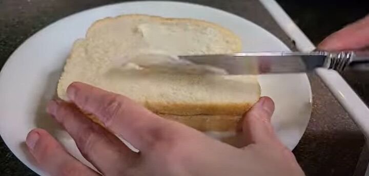 frugal meal ideas, Buttering bread