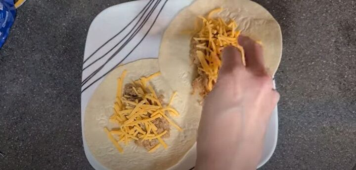 frugal meal ideas, Adding cheese to tortillas