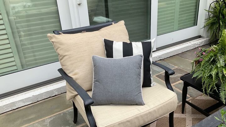patio makeover on a budget, DIY outdoor pillows