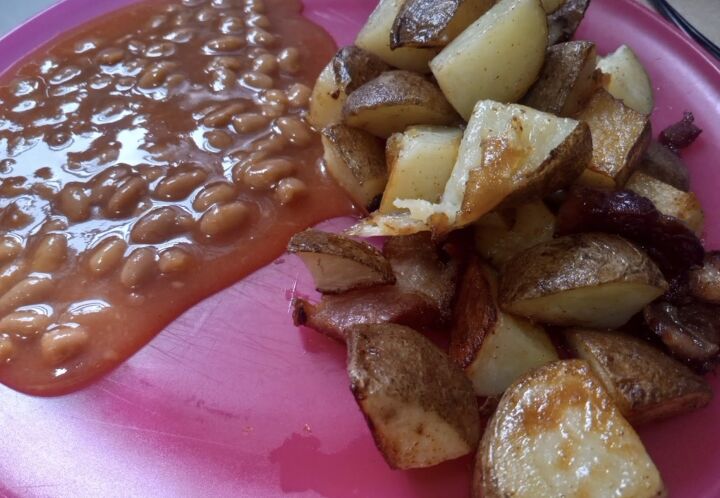 dinners on a budget, Potatoes and baked beans