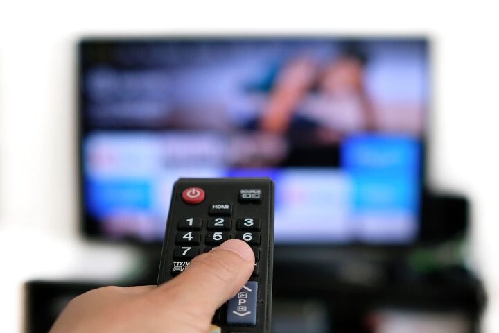 how to lower monthly bills, Saving money on cable TV
