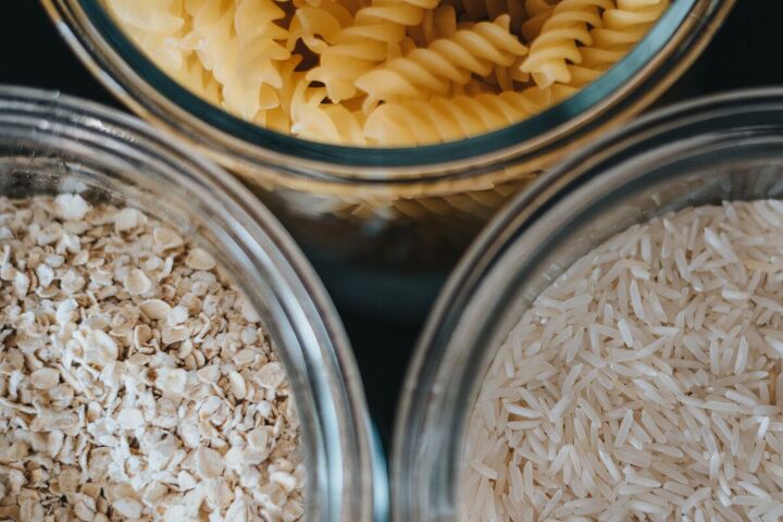 how to stockpile food for a year, Pasta rice and oats