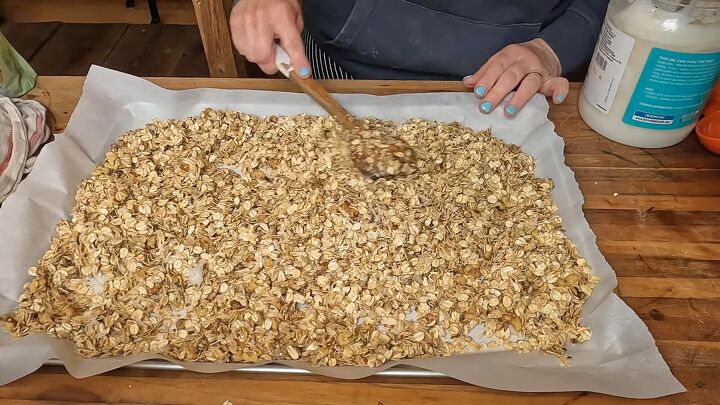 fast breakfast ideas, Baking granola