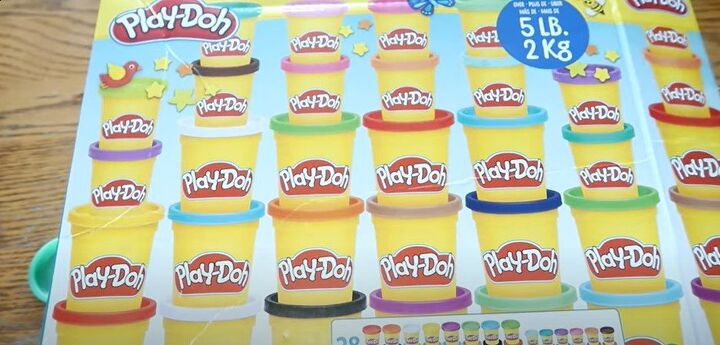 summer vacation on a budget, Box of Play Doh