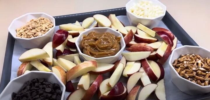 summer snack recipes, Caramel apple tray