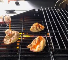 summer meal ideas, Coating the chicken with barbecue sauce