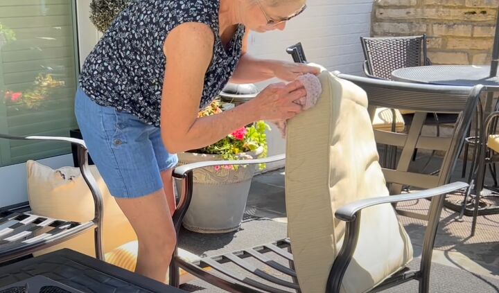 patio makeover, Cleaning patio furniture