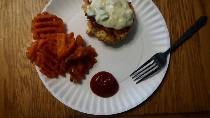 aldi family meals, Salmon patties with homemade tartar sauce