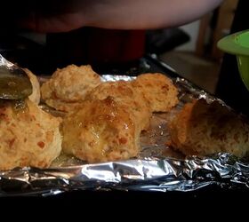 aldi family meals, Cheddar herb biscuits