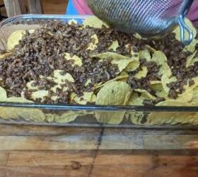 5 dollar dinners, Adding the meat to the nachos