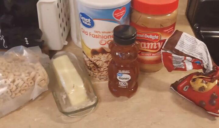 3 Cheap Gluten Free Snacks That Are Perfect For A Road Trip Simplify 3-cheap-gluten-free-snacks-that-are-perfect-for-a-road-trip-simplify