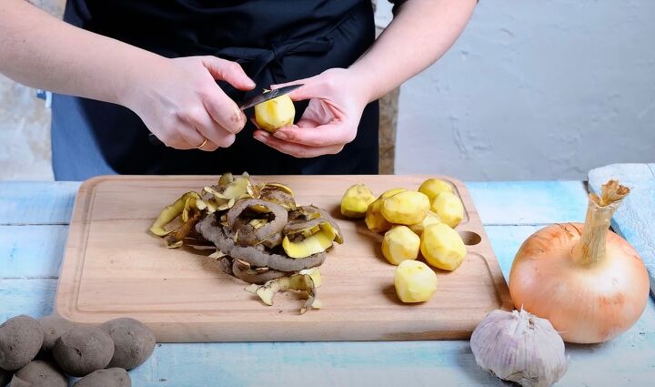 frugal tips, Peeling potatoes