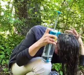 how to wash hair on the road, Using a pressurized hydration bottle to wash hair
