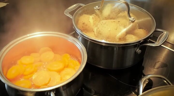 how to combat cost of living, Cooking carrots and potatoes