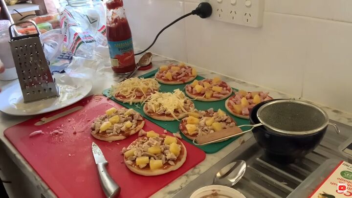 meal prep ideas, Mini pizzas